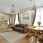 Dzirnavu Residense Apartment Riga