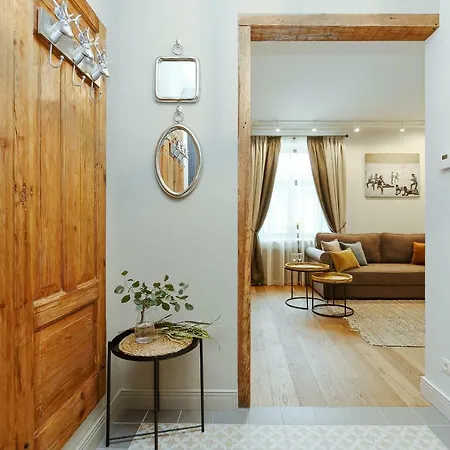 Dzirnavu Residense *