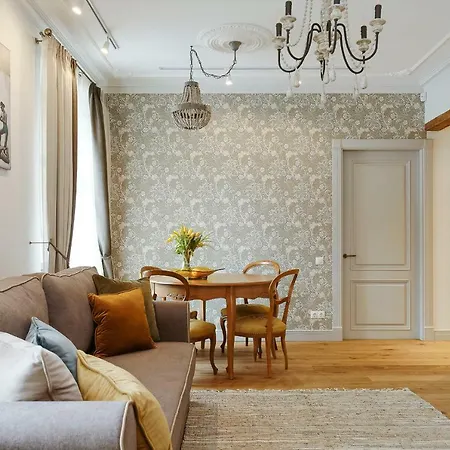 شقة Dzirnavu Residense